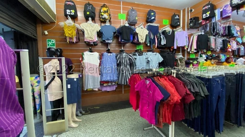 Imagen 12 de 30 de Edificio Comercial En Venta En Centro Barquisimeto Lara ++ 23-15511*/m.e.c - R-a-h N° +0-4-2-4- 5.5.6. 5.7. 5.9 *--** ++