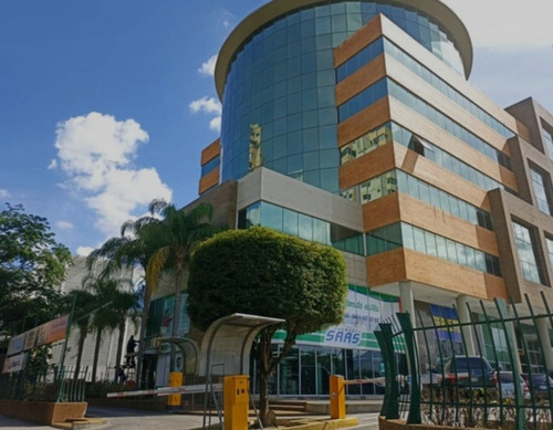 Angelica Acosta Alquila Excelente Oficina Amoblada Y Equipada En Centro Comercial Trigaleña Plaza