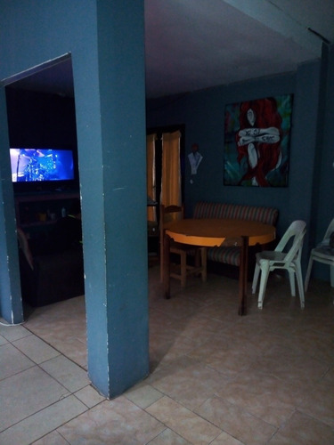Imagen 5 de 7 de Excelente Oportunidad, Vendo Galpón Con Dto Incluído.