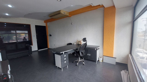 Imagen 4 de 7 de En Venta Local Comercial Ubicado En El Centro Comercial Gold Country Ve03-576gc-over