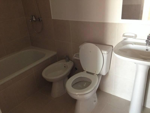 Imagen 5 de 10 de Venta Monoambiente, Paraguay 2200 - Gazze
