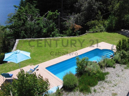 Imagen 13 de 30 de Venta Casa De 300 M2 Con Increíble Vista Al Lago, Villa La Angostura