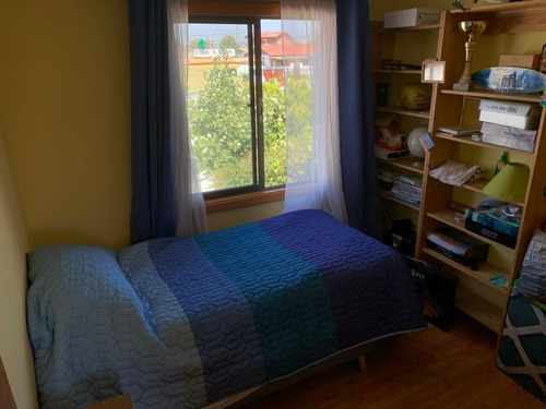 Imagen 9 de 11 de Impecable Casa En Venta De 4 Dormitorios 2 Baños Completos.
