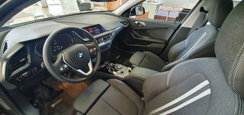 Bmw 118i Sport ( Bmw 118 ) Okm 2021 - Bell Motors