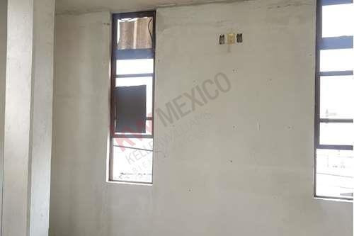 Imagen 14 de 18 de Casa Con Local Comercial En Planta Baja