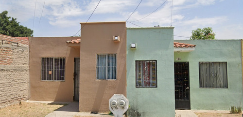 Casa En Venta De Remate Bancario, Santa Fe, Tlajomulco De Zúñiga Jalisco Jmjc12