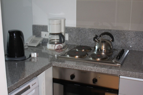 Imagen 4 de 30 de Torre Con Servicio En Parada 5 De Avenida Roosevelt - Punta Del Este Roosevelt