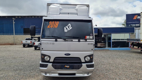 Imagem 6 de 14 de Ford Cargo 816 S 4x2 Rodado Duplo Ano 2018 Bau 6,20 Mts