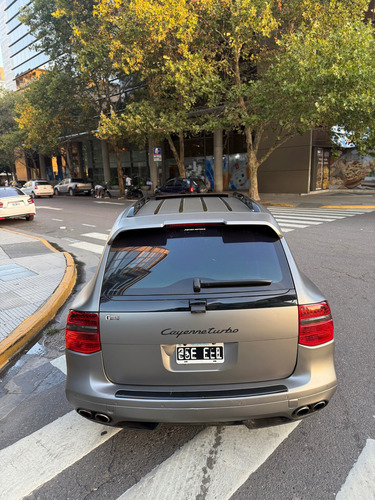 Porsche Cayenne 4.8 V8 Turbo S (957)