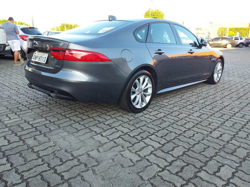Jaguar Xf 2.0 R-sport Turbocharged Gasolina 4p Automático