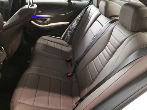 Imagen 13 de 15 de Mercedes-benz Clase E 2019 4p E 400 Sport V6/3.0/t Aut