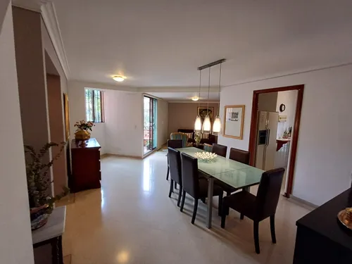 Apartamento En Venta En Laureles - Primer Parque. Cod V17267