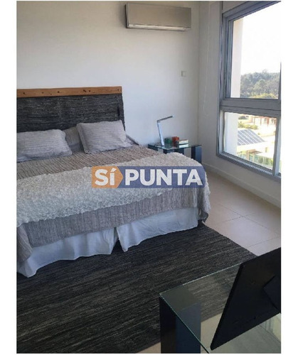 Imagen 1 de 30 de Venta De Apartamento De 3 Dormitorios En Edificio Le Parc Punta Del Este