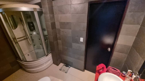 Imagen 10 de 11 de Venta En Oferta De Casa Amoblada Con Piscina En Zona Norte