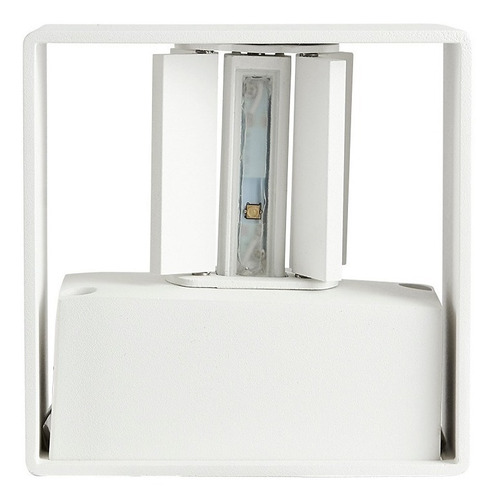 Imagen 5 de 7 de Luminaria Para Muro Exterior, Blanco 7.5w Luz Cálida