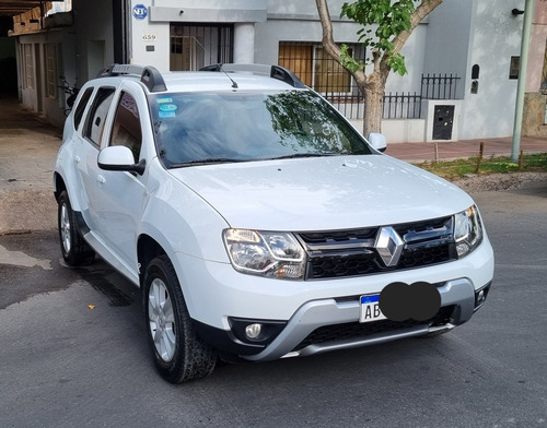 Imagen 2 de 10 de Renault Duster 2017 1.6 Ph2 4x2 Privilege 110cv
