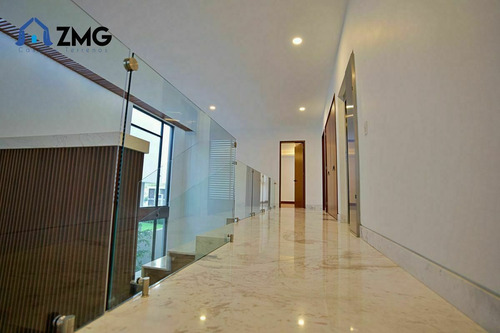 Espectacular Casa En Zona Andares