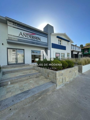 Espectacular Local En Venta- Ref: 2752
