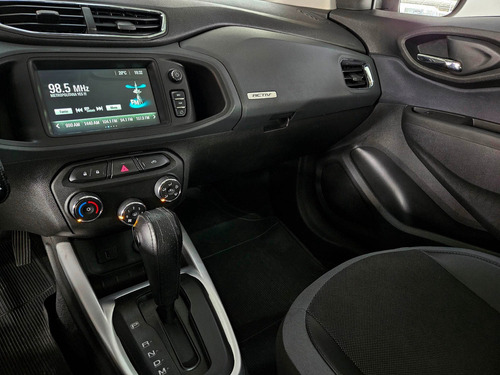Chevrolet Onix 1.4 MPFI ACTIV 8V FLEX 4P AUTOMÁTICO
