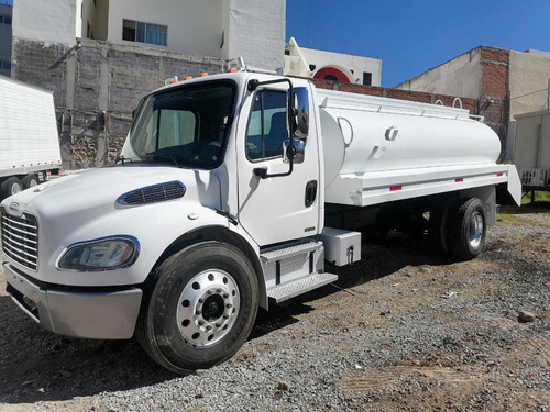 Camion Pipa De Agua De 10,000 Litros 2011 Rabon Thorton