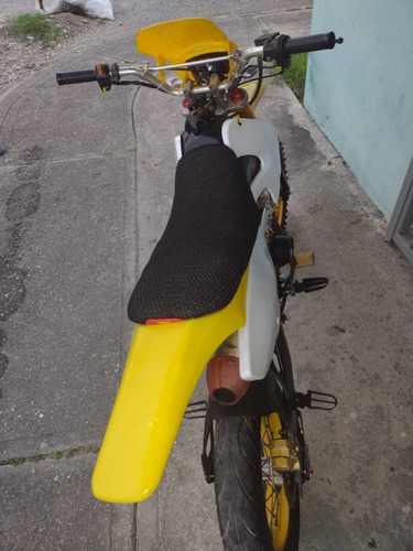 Imagen 4 de 5 de Moto Enduro 125 Cc Tipo Cross Leer Descripción Por Favor