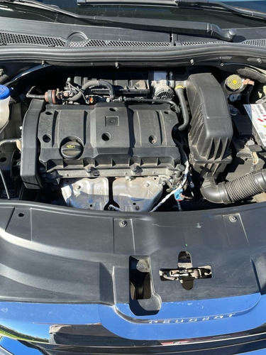 Peugeot 2008 Allure 2018 Con Solo 5000kms Nueva!!