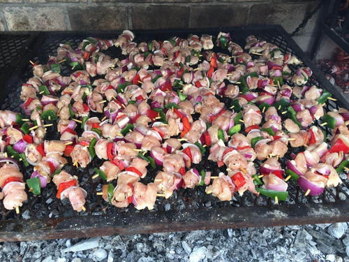 Imagen 8 de 10 de Catering De Parrilla, Pizzas Y Chivitos Algorta Terra