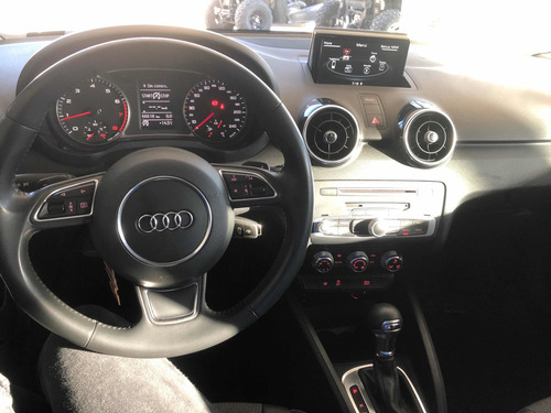 Audi A1 Sportline S Tronic