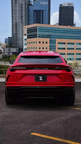 Lamborghini Urus 2024