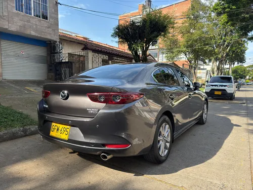 Mazda 3 2.0 Prime At