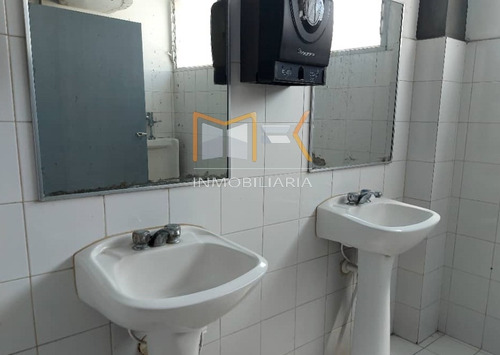En Venta Edificio Comercial Industrial La Urbina Municipio Sucre Caracas