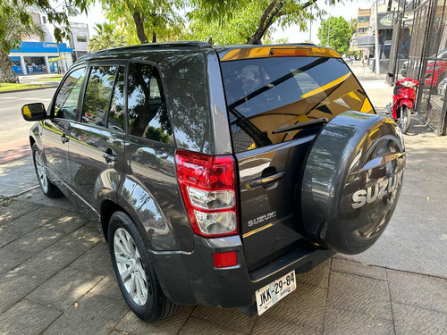 Suzuki Grand Vitara 2.4 Gl L4 At