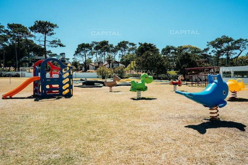 Imagen 22 de 25 de Amplio Apartamento En Excelente Complejo Con +amenities En Playa Mansa - Punta Del Este Mansa