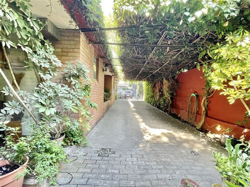 Imagen 26 de 27 de Venta Casa Vitacura Pasaje: Las Encinas