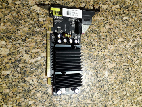 Placa Vga Antiga Pcie-gforce 7200gs/gforce 6200le. (Usado)