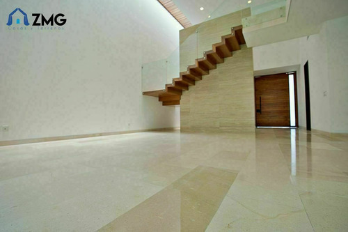 Preciosa Casa En Mitica