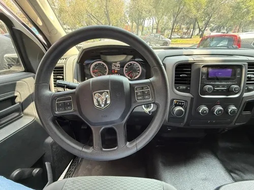RAM Ram 1500 3.6 V6 St Cab Regular 4X2 At