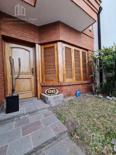 Imagen 2 de 30 de Hermosa Casa En Venta - Valentin Alsina -