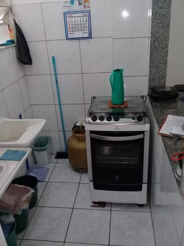 Imagem 6 de 15 de Apartamento - Conjugado Bem Dividido Quarto Amplo C/habite-se - Cascadura - Aea1057