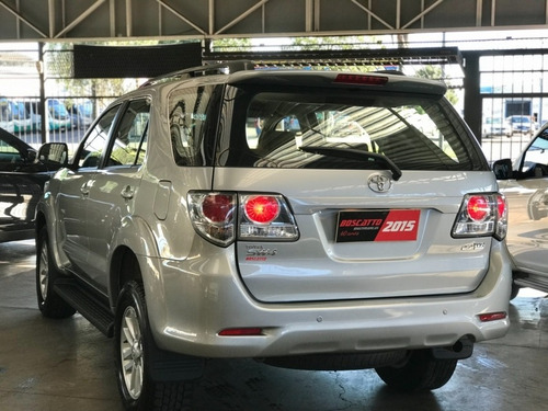 Imagem 3 de 7 de Toyota Hilux Sw4 Sr 2.7 Flex