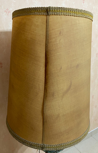 Lampara De Pie Antigua De Ceramica Y Pantalla-usada No Envio Natural (Usado)
