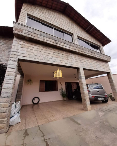 Imagem 1 de 24 de Casa No Centro De Esmeraldas - Ca00255 - 67850989