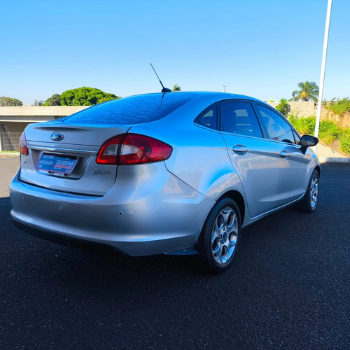 Ford Fiesta 1.6 SE SEDAN 16V FLEX 4P MANUAL
