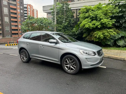 Volvo XC60 2.0 T5 Awd Summum