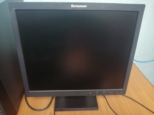 Imagen 2 de 3 de Equipos Lenovos De Escritorio Pc