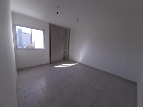 Duplex 1 Dorm - 24 De Septiembre Al 1800 - B° Gral. Paz