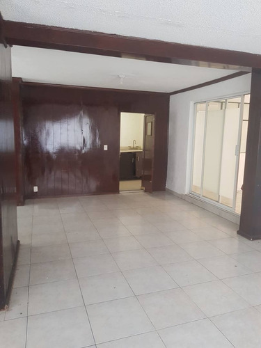 Imagen 1 de 12 de Hermosa Casa En La Colonia Nueva Santa Maria., 68221