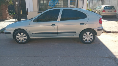Renault Megane 1.6 Bic Pack Plus