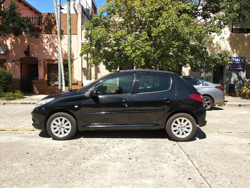 Peugeot 207 1.6 Xt