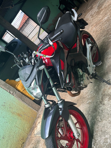 Moto Cb250f Twister Cbs, Vermelha, Flex Álcool/ Gasolina.
